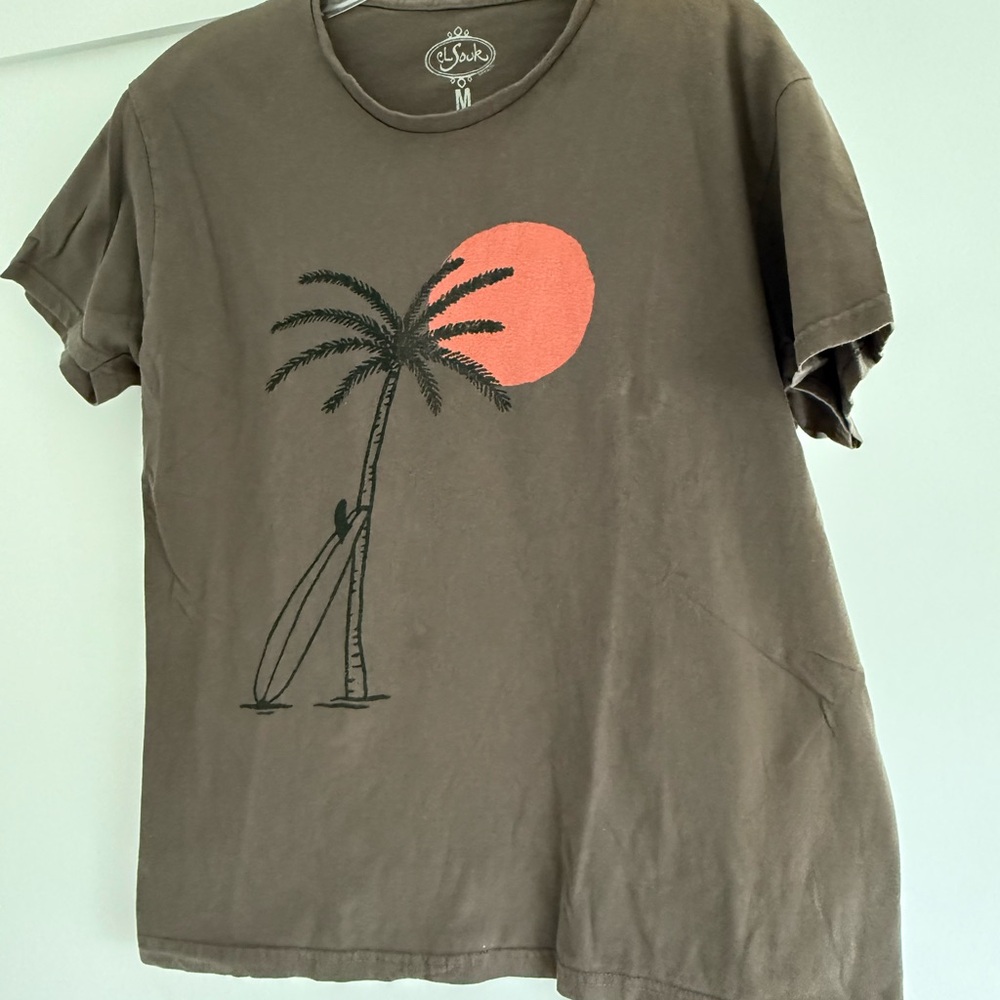 El Souk Brown Palm Tree Graphic T-Shirt. Mexico surf local brand